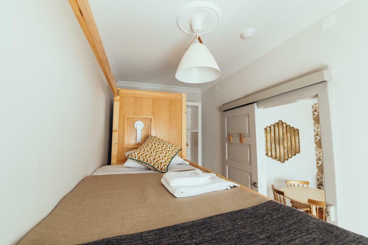 Bordallo'S Prime Apartments Калдаш-да-Раїня Екстер'єр фото